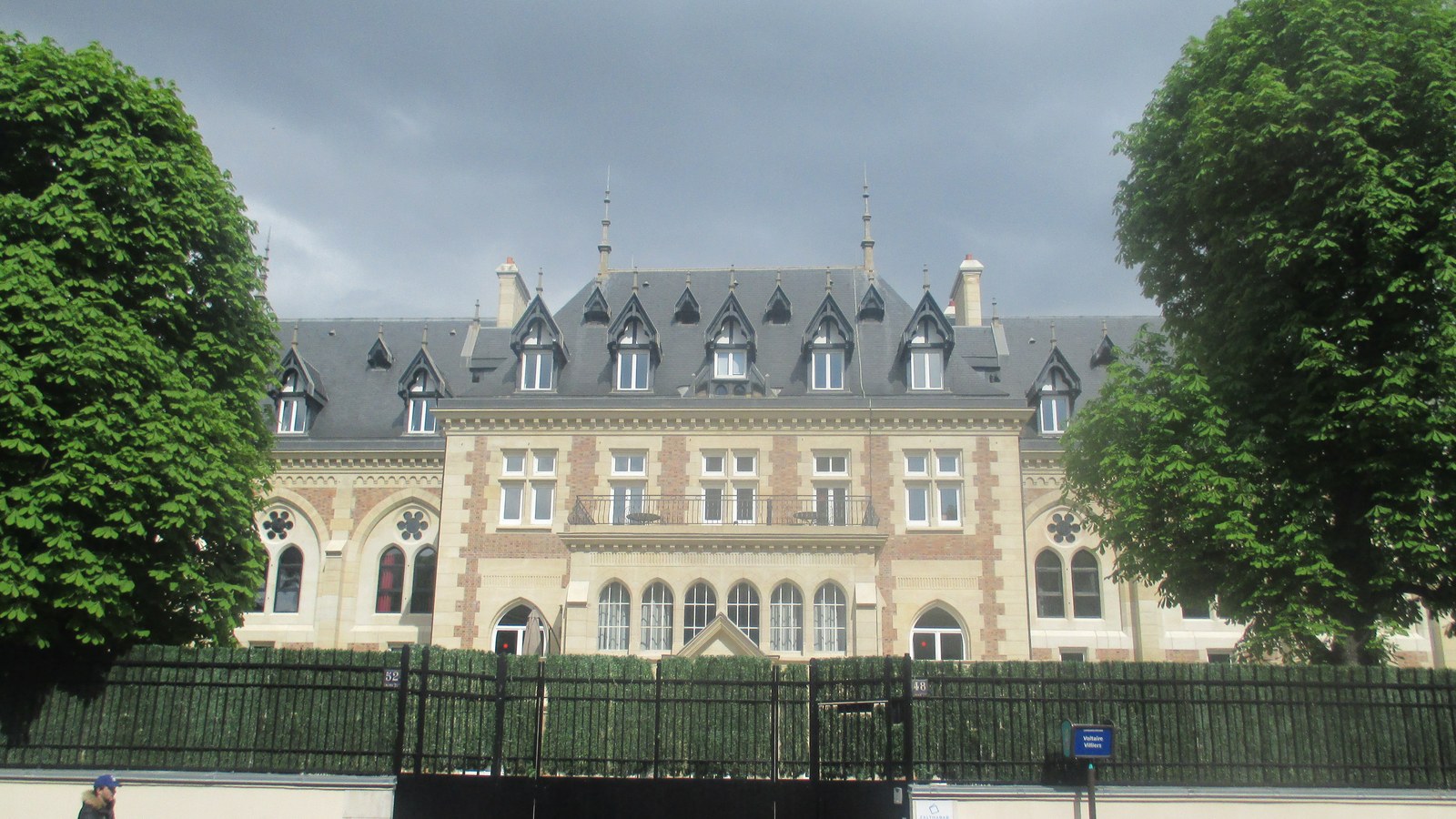 Accoucher à Levallois-Perret : le guide des maternités en 2026